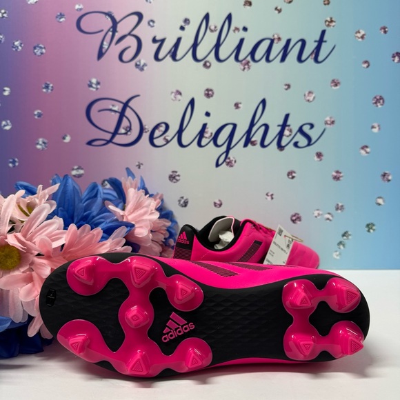 ⚽️ SALE ADIDAS PINK SOCCER CLEATS - Picture 8 of 9